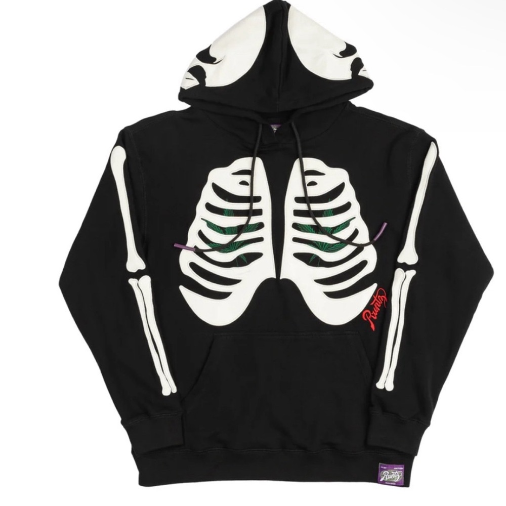 RUNTZWORLDWIDE SMOKE OUT HOODIE